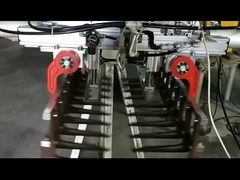 그리퍼를 팰릿 위에 얹기